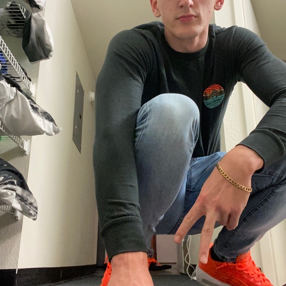 Meet your Posher, Brian - Picture 4 of 6